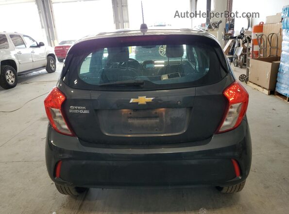 KL8CB6SA9JC476174 2018 CHEVROLET SPARK Gray Widok z tyłu