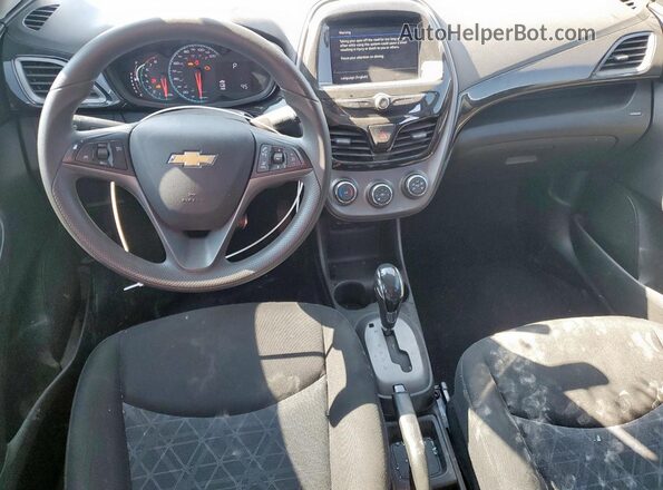 KL8CD6SA8KC725706 2019 CHEVROLET SPARK Серебряный Вид панели приборов