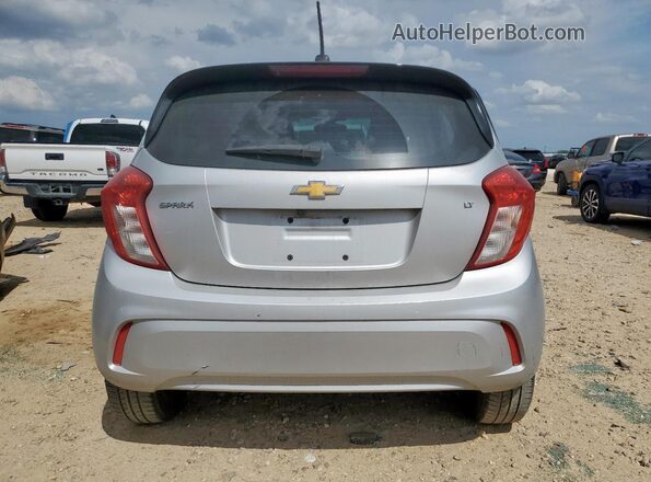 KL8CD6SA8KC725706 2019 CHEVROLET SPARK Серебряный Вид сзади