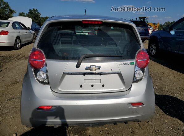 KL8CL6S02GC649868 2016 CHEVROLET SPARK Серебряный Вид сзади