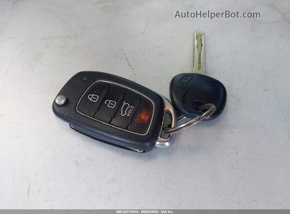 KM8J2CA46LU210810 2020 HYUNDAI TUCSON Синий Вид панели приборов