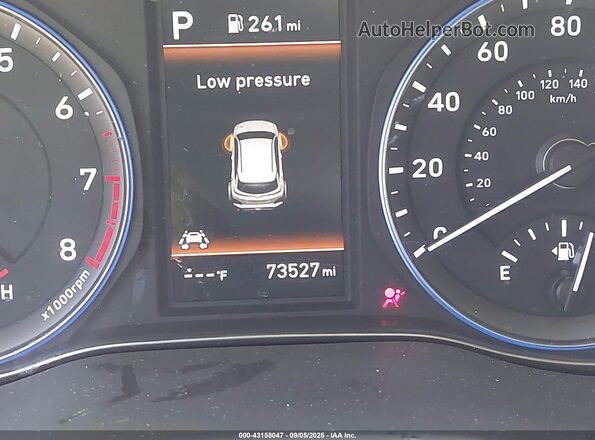 KM8K12AAXMU742263 2021 HYUNDAI KONA Серый 