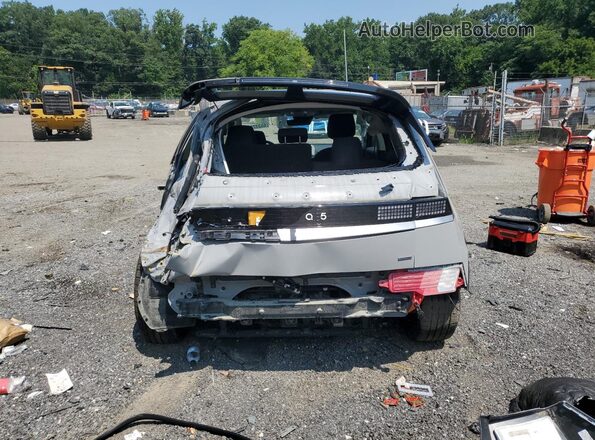 KM8KNDDF2RU281462 2024 HYUNDAI IONIQ Silver Rear view