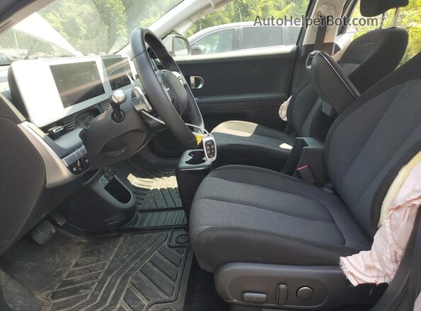 KM8KNDDF2RU281462 2024 HYUNDAI IONIQ Silver Front interior view