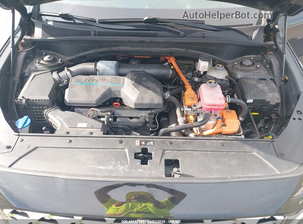 KM8S5DA15NU013895 2022 HYUNDAI SANTA FE HYBRID Black Widok z tyłu