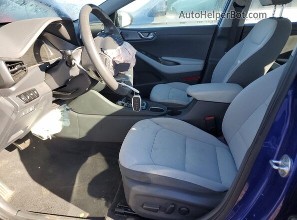 KMHC85LC8NU268248 2022 HYUNDAI IONIQ Синий Вид салона спереди