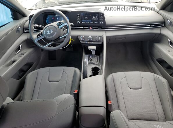 KMHLL4DG3RU795792 2024 HYUNDAI ELANTRA Серый Вид панели приборов