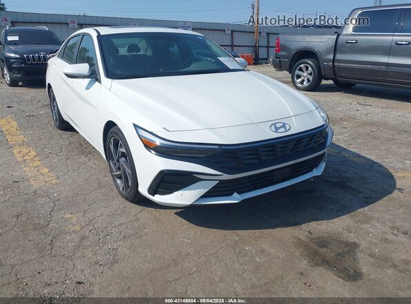 KMHLS4DG2SU945576 2025 HYUNDAI ELANTRA White Front right
