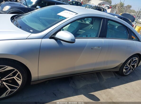 KMHM34AA7RA057399 2024 HYUNDAI IONIQ 6 Silver Vista interior de 360 grados