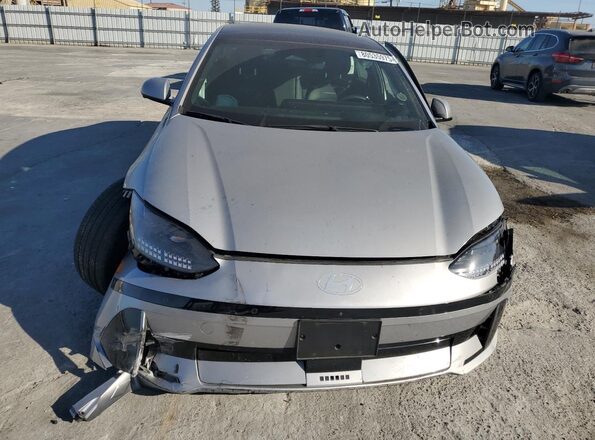 KMHM54AAXRA061666 2024 HYUNDAI IONIQ Серебряный Вид спереди