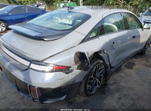 KMHM54AC5PA047303 2023 HYUNDAI IONIQ 6 Серый Вид спереди