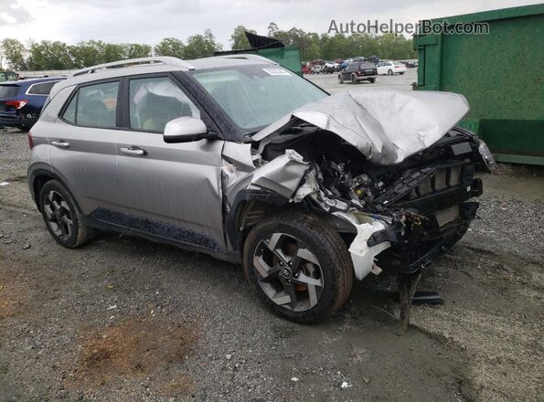 KMHRC8A31PU251713 2023 HYUNDAI VENUE Silver Front right