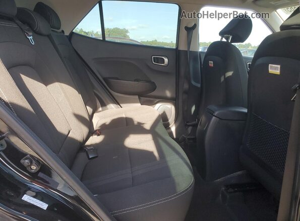 KMHRC8A32NU183452 2022 HYUNDAI VENUE Black Սալոնի հետևի տեսք