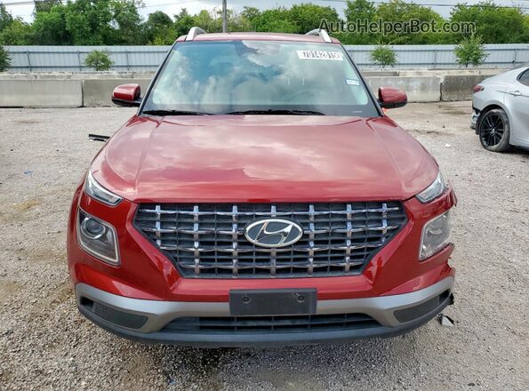 KMHRC8A32RU306088 2024 HYUNDAI VENUE Red Вид спереду