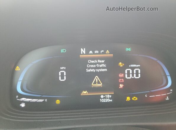 KMHRC8A32RU339088 2024 HYUNDAI VENUE Maroon ხელსაწყოთა პანელის ხედი