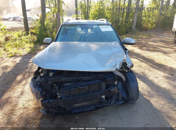 KMHRC8A35LU023210 2020 HYUNDAI VENUE Silver Vista interior trasera