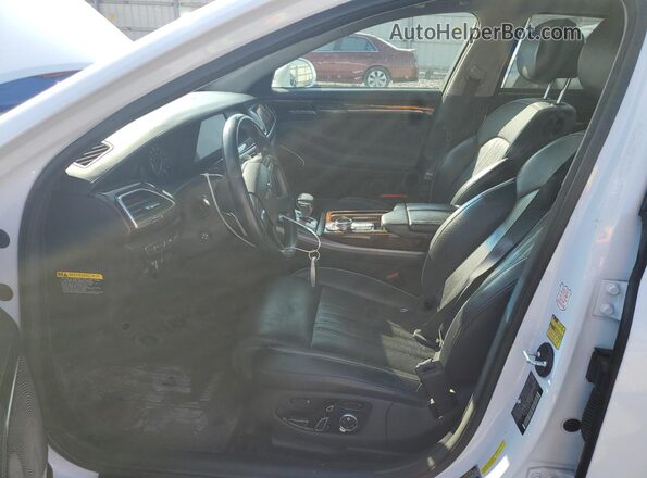 KMTF34JA4KU054009 2019 GENESIS G90 White Widok wnętrza z przodu