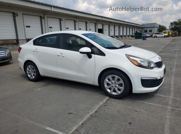 KNADM4A3XH6085702 2017 KIA RIO White Przód prawy