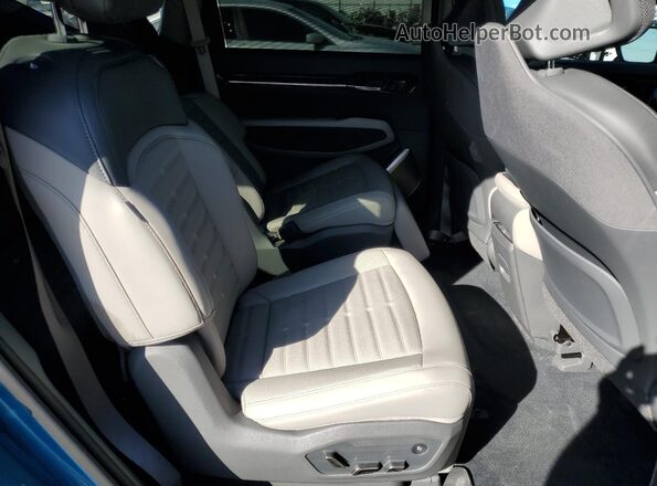KNDADFS50R6030257 2024 KIA EV9 Blue უკანა სალონის ხედი