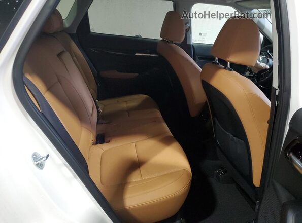 KNDERCAA5S7680573 2025 KIA SELTOS White Widok wnętrza z tyłu