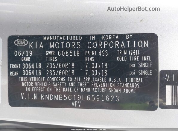 KNDMB5C19L6591623 2020 KIA SEDONA Silver ძრავის განყოფილების ხედი