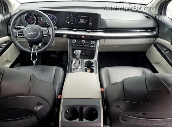 KNDNB4H35P6239864 2023 KIA CARNIVAL Silver Widok deski rozdzielczej