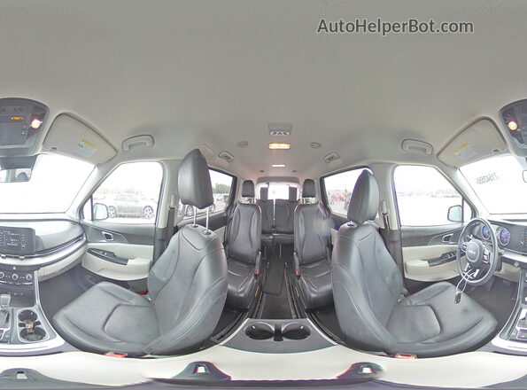 KNDNB4H35P6239864 2023 KIA CARNIVAL Silver Widok wnętrza 360 stopni