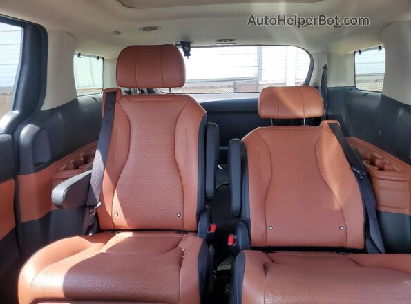 KNDNE5H37P6226790 2023 KIA CARNIVAL Синий Вид задних сидений