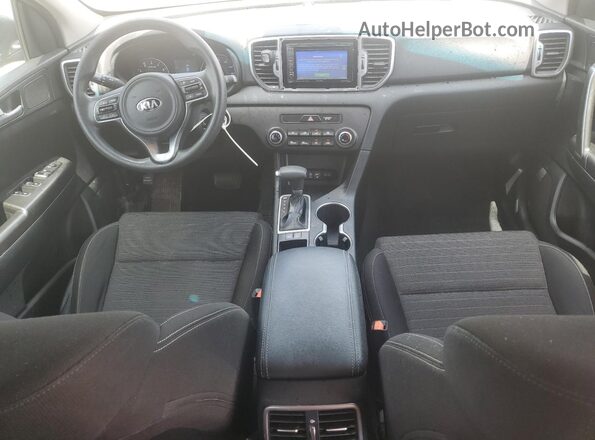 KNDPM3AC8J7310449 2018 KIA SPORTAGE Синий Вид панели приборов