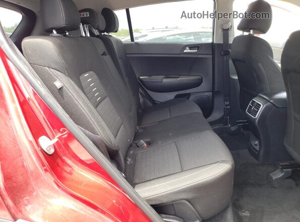 KNDPM3AC8J7463543 2018 KIA SPORTAGE Red Widok wnętrza z tyłu