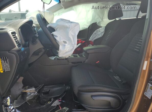 KNDPM3ACXJ7345848 2018 KIA SPORTAGE Brown Widok wnętrza z przodu