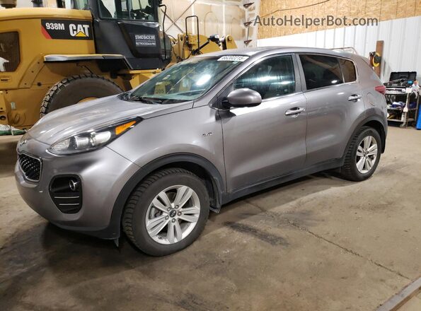 KNDPMCAC2J7427220 2018 KIA SPORTAGE Серый Передняя левая четверть
