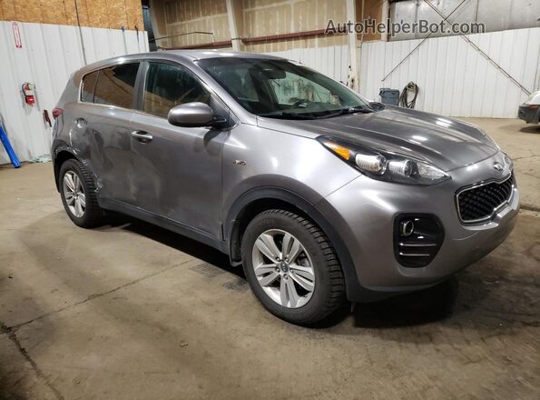 KNDPMCAC2J7427220 2018 KIA SPORTAGE Серый Передняя правая четверть