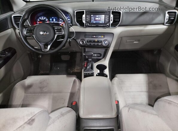 KNDPMCAC2J7427220 2018 KIA SPORTAGE Серый Вид панели приборов