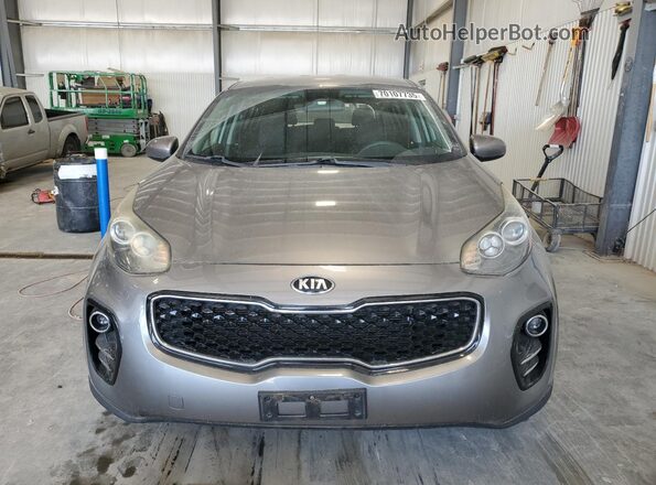 KNDPMCAC7J7448743 2018 KIA SPORTAGE Gray Widok z przodu