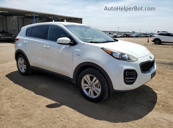 KNDPMCAC8H7075478 2017 KIA SPORTAGE Белый Передняя правая четверть