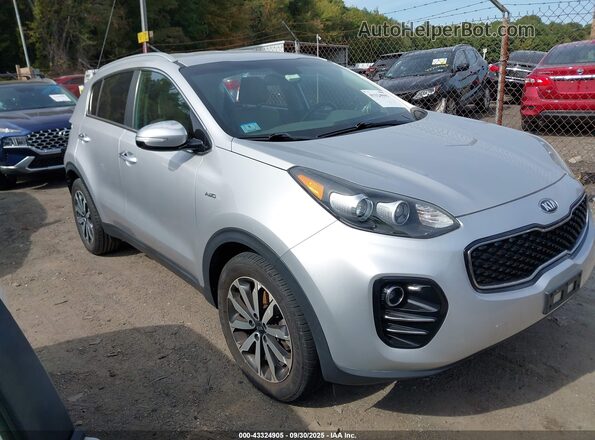 KNDPNCAC6J7374034 2018 KIA SPORTAGE Серебряный Передняя правая четверть