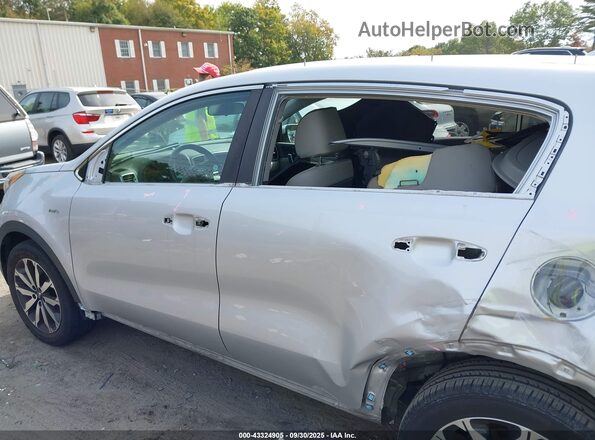 KNDPNCAC6J7374034 2018 KIA SPORTAGE Серебряный 