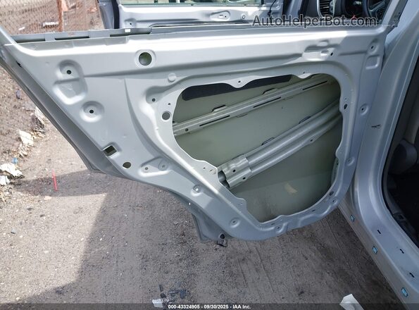 KNDPNCAC6J7374034 2018 KIA SPORTAGE Серебряный 