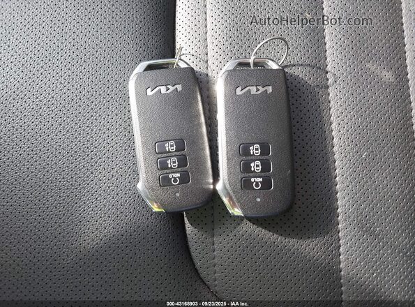 KNDPXCDG9S7221402 2025 KIA SPORTAGE HYBRID Синий Вид панели приборов