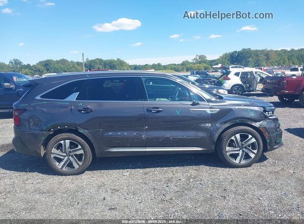 KNDRKDLG7P5218449 2023 KIA SORENTO HYBRID Black Widok wnętrza z tyłu