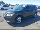 2017 Nissan Rogue Sv Зеленый vin: KNMAT2MT0HP552726