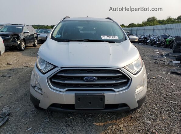 MAJ6P1UL2JC187716 2018 FORD ECOSPORT Серебряный Вид спереди