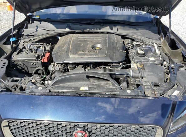 SADCJ2FN7JA286115 2018 JAGUAR F-PACE Blue Vista del compartimento del motor
