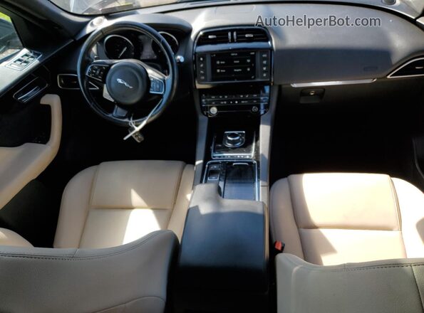 SADCJ2FX2JA324271 2018 JAGUAR F-PACE Black Vista del salpicadero