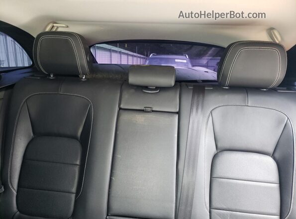SADCL2FX4JA323469 2018 JAGUAR F-PACE White Vista de los asientos traseros