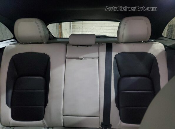 SADCM2FV1JA244241 2018 JAGUAR F-PACE Blue Vista de los asientos traseros