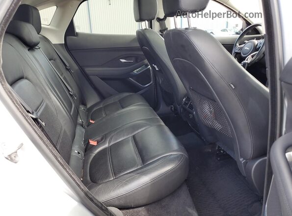 SADFJ2FX8J1Z29747 2018 JAGUAR E-PACE Серебряный Вид задней части салона