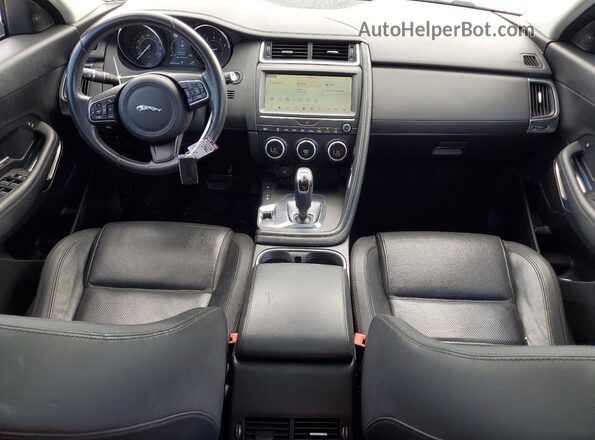 SADFJ2FX8J1Z29747 2018 JAGUAR E-PACE Серебряный Вид панели приборов