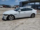 2018 Jaguar Xe White vin: SAJAR4FX8JCP27863
